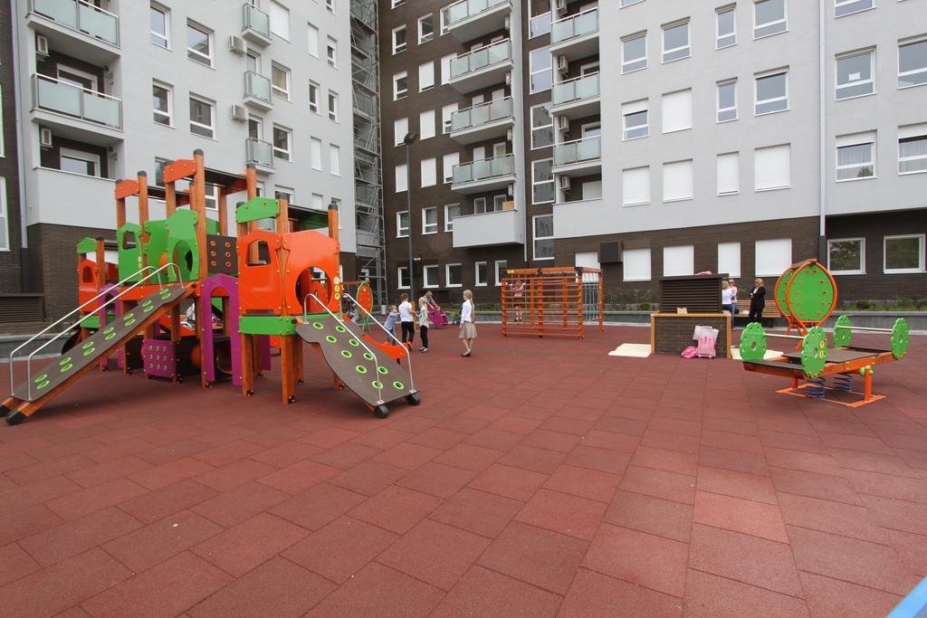 Riviera New Belgrade Apartment, Parking 5 Eur Per Day Exteriér fotografie