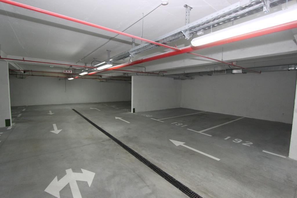 Riviera New Belgrade Apartment, Parking 5 Eur Per Day Exteriér fotografie